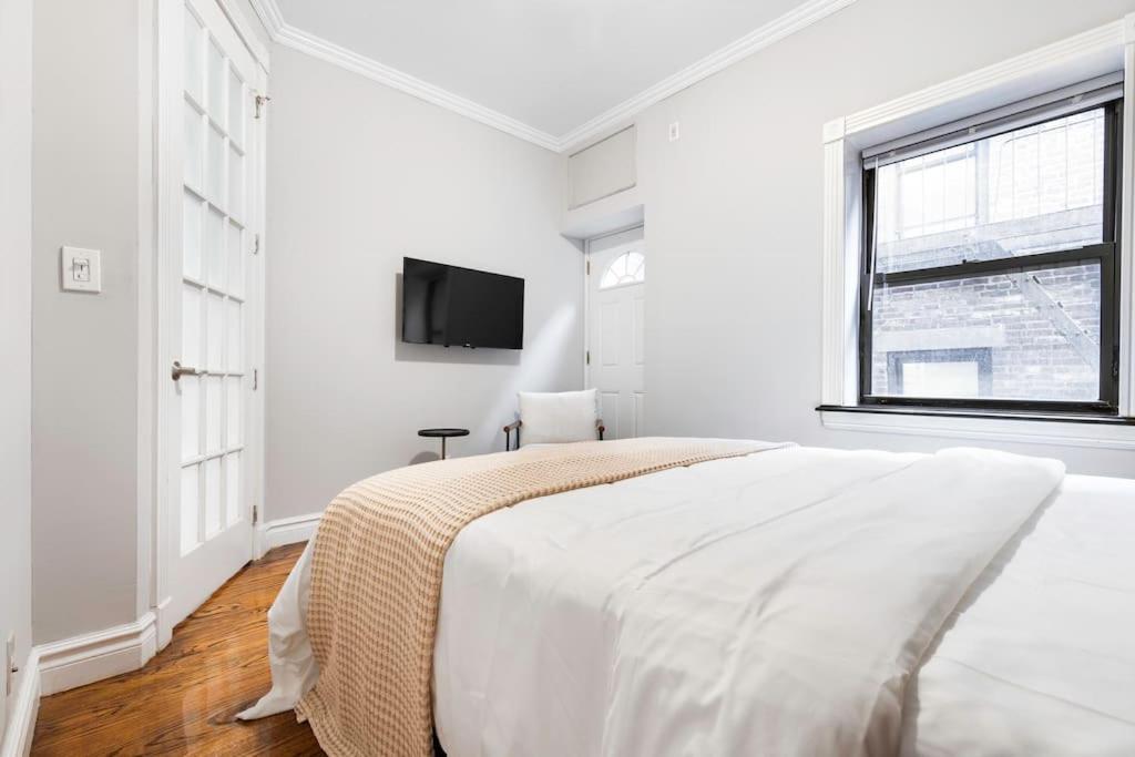 Gorgeous & Bright 3Bdr & 1Bth In Midtown Manhattan New York City Exterior photo