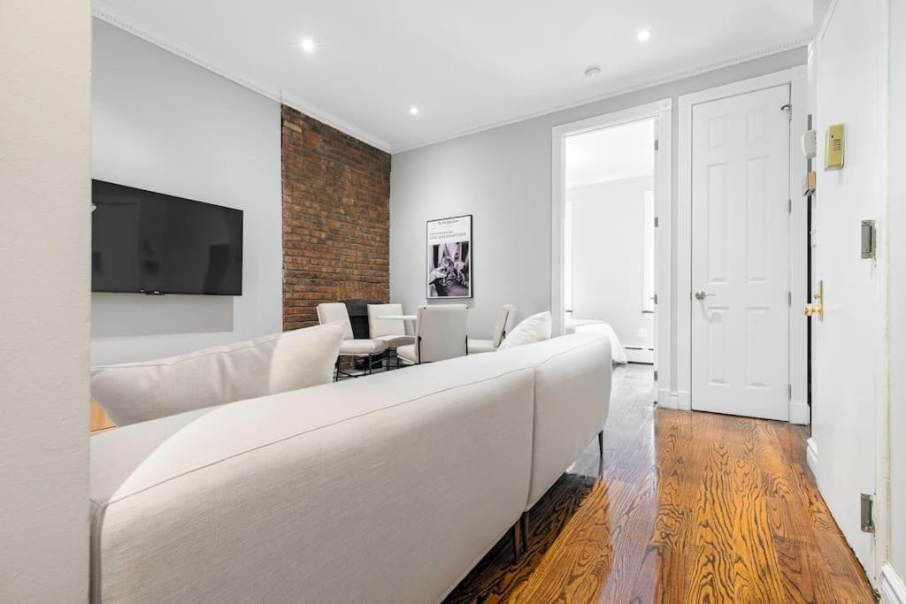Gorgeous & Bright 3Bdr & 1Bth In Midtown Manhattan New York City Exterior photo