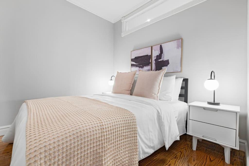 Gorgeous & Bright 3Bdr & 1Bth In Midtown Manhattan New York City Exterior photo